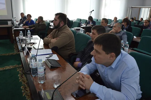 Підсумки виконкому: гарячі батареї, сльози «Луцьктепла» та золоті труби