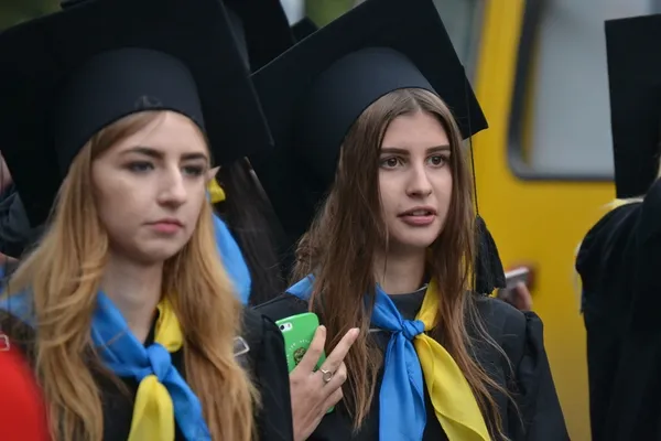Першокурсників СНУ посвятили у студенти (ФОТОРЕПОРТАЖ)