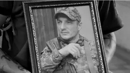 У Луцьку попрощалися із загиблим під Мар'їнкою Олексієм Ходирєвим (фото)