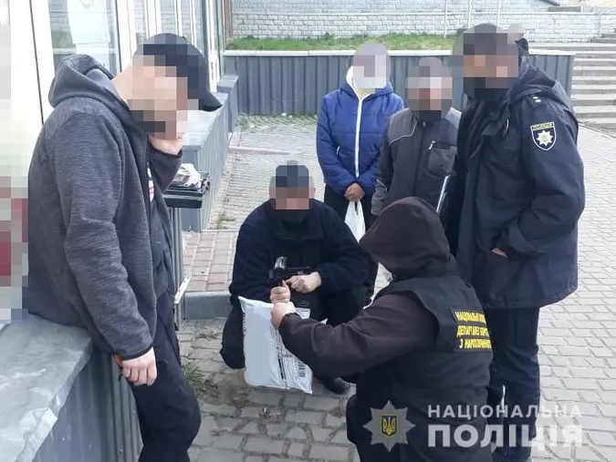 У Нововолинську в чоловіка знайшли 25 грамів амфетаміну (фото)