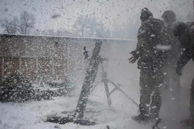 Українські військові відбили ворожі атаки в районах 16 населених пунктів, – Генштаб