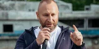 Директор департаменту молоді та спорту Луцькради Володимир Захожий іде з посади