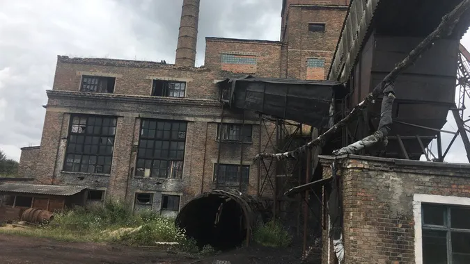 Нововолинську шахту затоплює, а працівникам не платять зарплату 4 місяці (деталі)