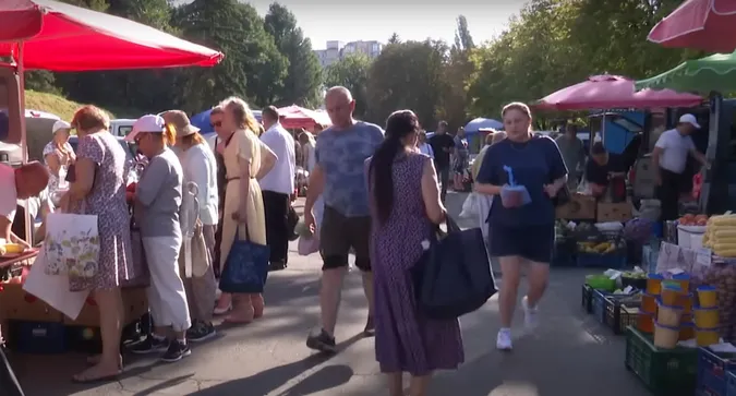 Картопля як золото: що на ринку у Луцьку відбувається із продуктами (відео)