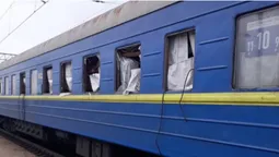 У вагонах поїзда Запоріжжя – Львів вибухова хвиля повибивала вікна (фото)