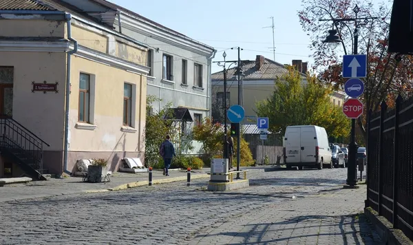 Чому в Старому Луцьку система паркування діє наполовину