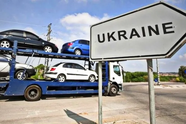 На Волині виявили ще одну схему ввезення автомобілів на іноземних номерах