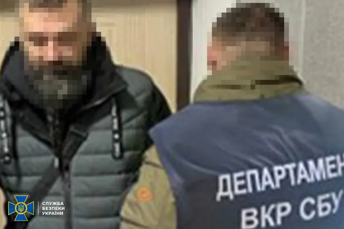 На Волині затримали волонтера, який возив зброю з прифронтових рубежів