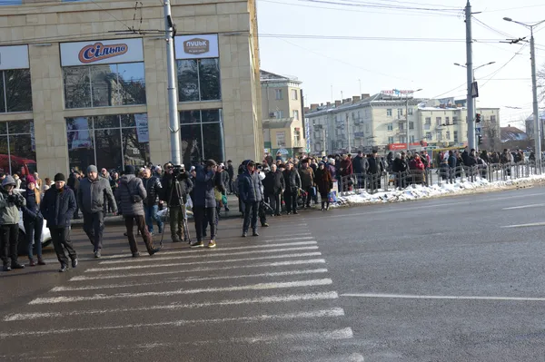 Центром Луцька їздив броньовик (фото)
