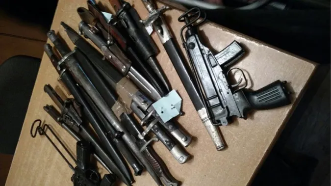 На Волині спіймали контрабандиста з цілим «букетом» озброєння