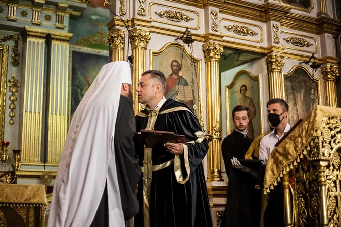 Митрополиту Михаїлу вручили звання почесного доктора Луцького НТУ (фото)