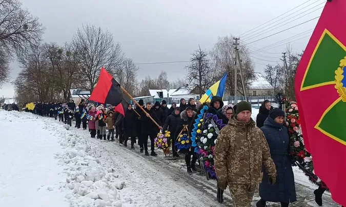 На Волині попрощалися з Героєм Юрієм Зінчуком (фото)