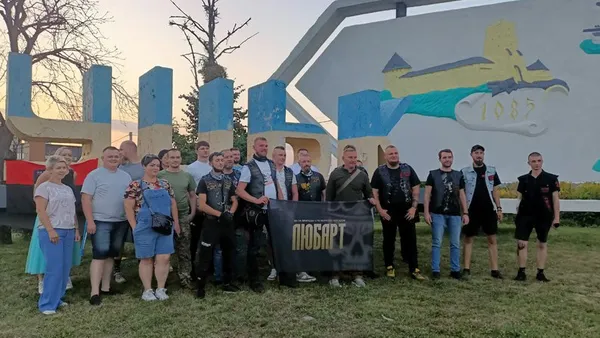 З Краматорська до Луцька на мопеді: ветеран подолав 1000 км, аби допомогти бригаді «Любарт»