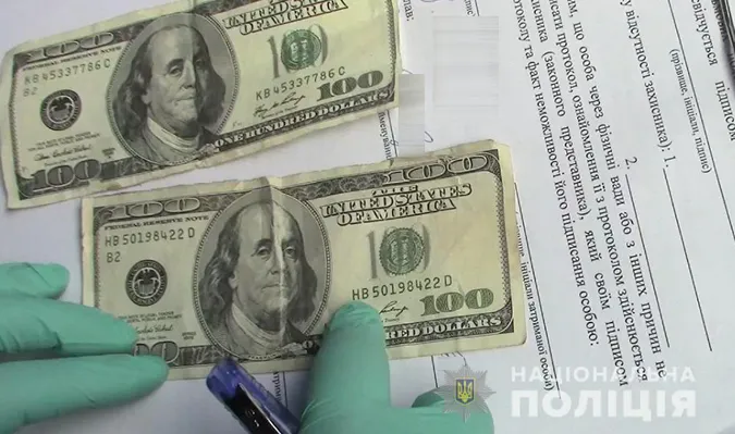На Волині п'яний водій хотів відкупитися від патрульних за 200 доларів (фото)