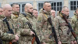 Волинські поліцейські відправилися до зони бойових дій (фото)
