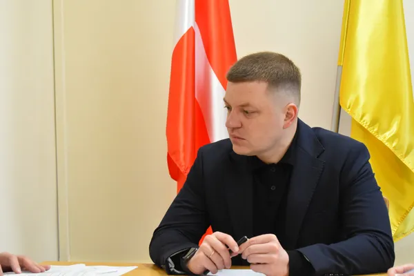«Логотип – це перший візуальний крок», – Тарас Шкітер про підготовку до річниці З’їзду монархів у Луцьку