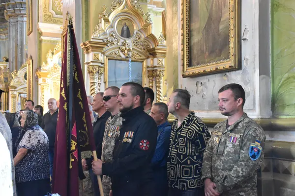 У Луцьку попрощалися з бійцем, який загинув на Сході п’ять років тому (фото)
