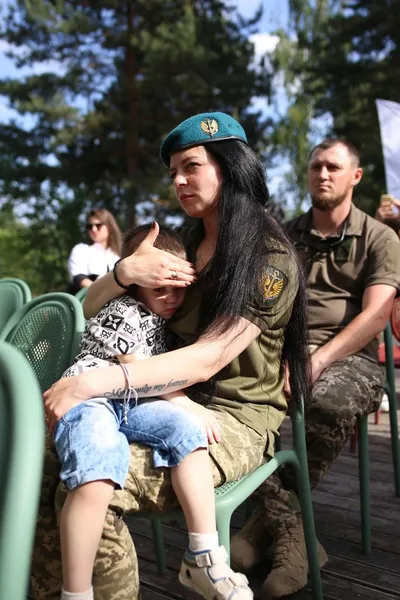 Сергій «Волина» Волинський продовжує допомагати морпіхам навіть у полоні (фото)