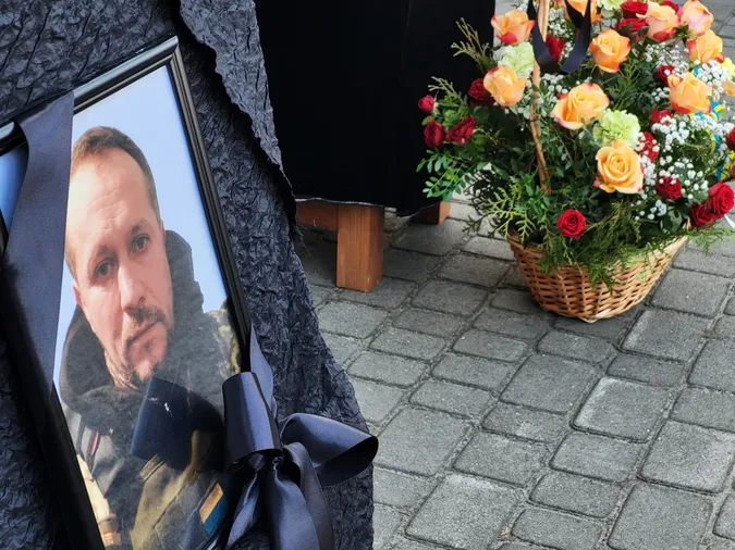 У Ковелі попрощалися із загиблим захисником Олегом Сахарчуком (фото)