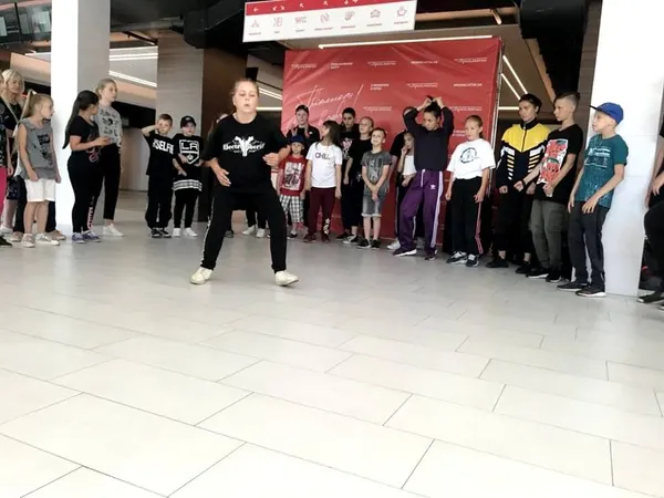 У «Промені» діти «качали» під запальну музику (фото)*