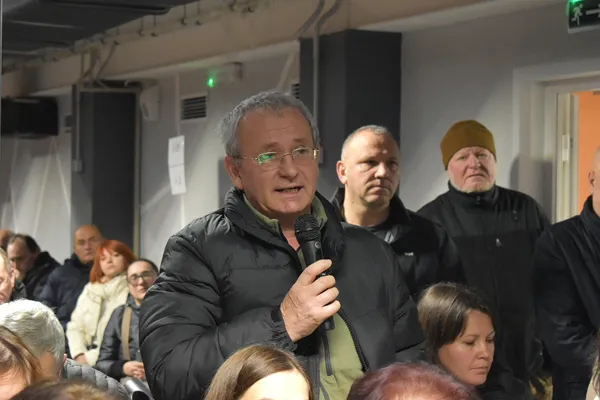 «Мені важливо чути людей на місцях»: Рудницький вислухав проблеми волинян (фото)