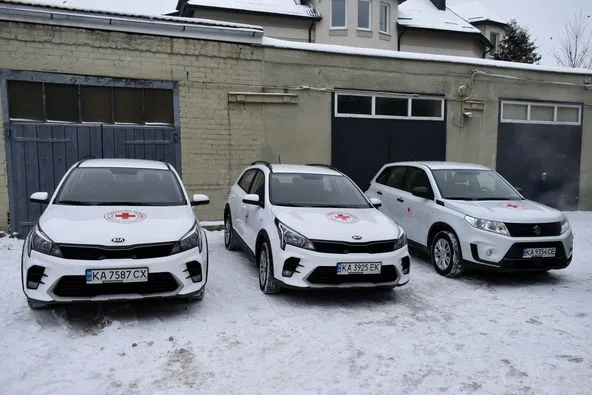 На Волині три центри медичної первинки отримали автомобілі (фото)