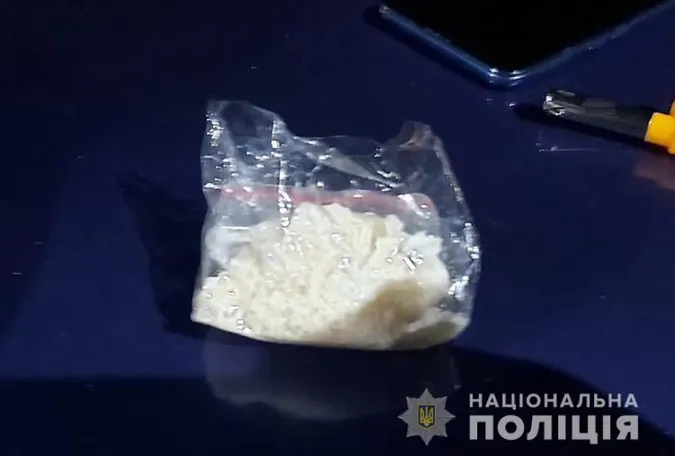 У Луцьку «на гарячому» зловили наркоторговця з Рівненщини (фото)