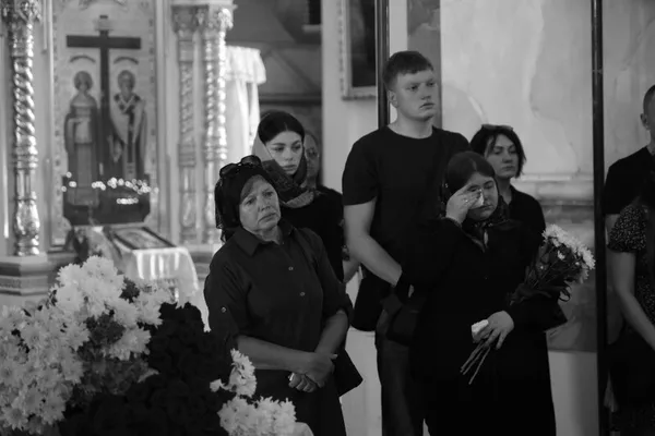 У Луцьку провели в останню дорогу військового Антона Оконя (фото)