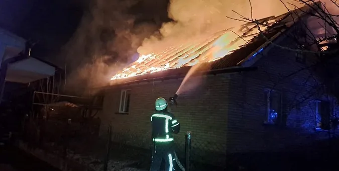 Горіли будинки і авто: на Волині за добу – п'ять пожеж (фото)