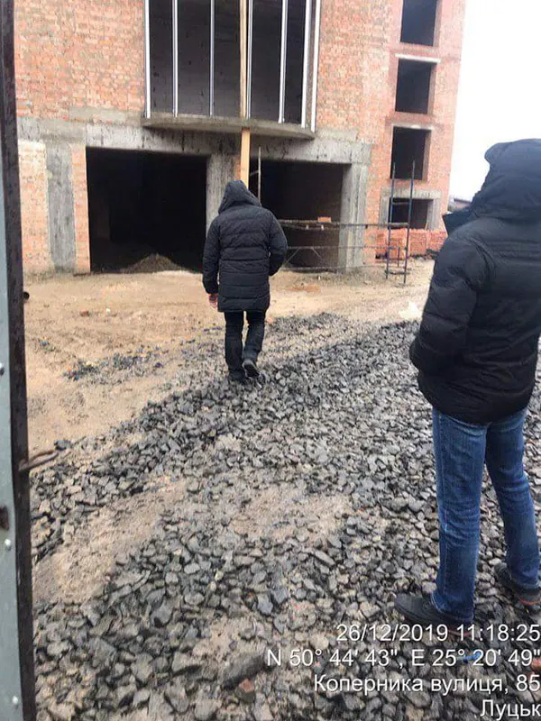 У Луцьку за бруд на дорозі оштрафували будівельників (фото)