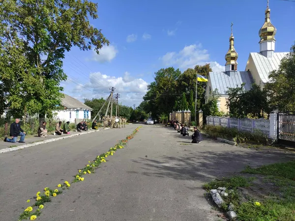 Останнім земним шляхом волиняни провели захисника Дмитра Осіїка (фото)
