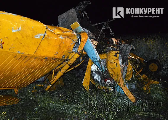 На Волині під час випробувань розбився літак (оновлено, фото)