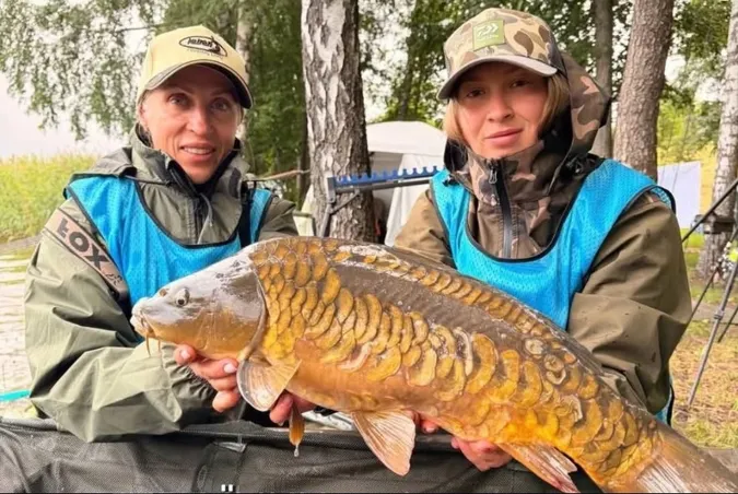 Українки – чемпіонки світу з коропової ловлі (фото)