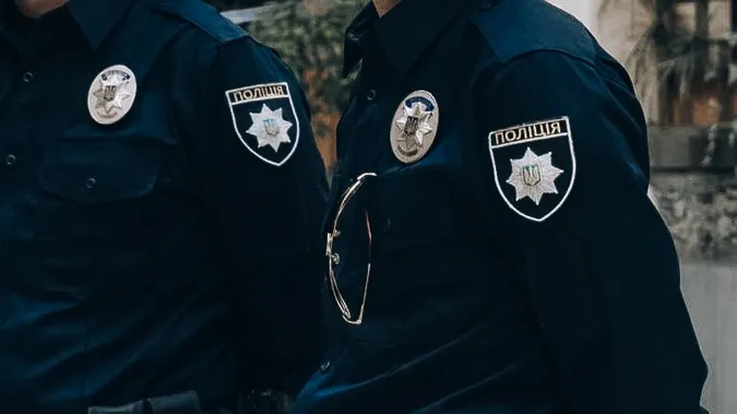 Два роки і шість місяців: волинянина покарали за побиття поліцейського