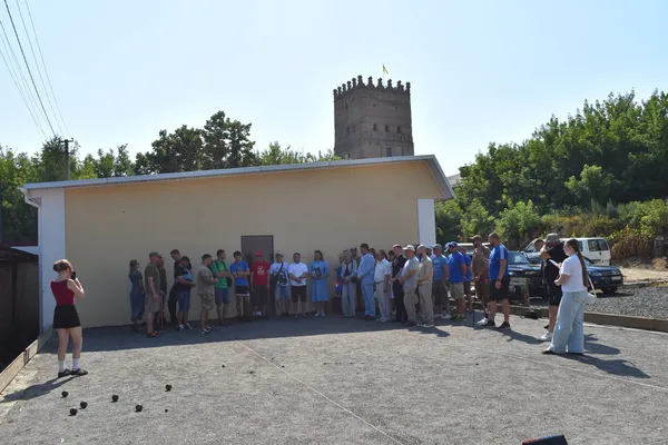У Луцьку відкрили перший майданчик для петанку та провели ветеранський кубок (фото)