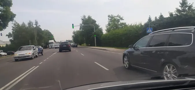 Повідомили, коли світлофори на Об'їзній у Рованцях остаточно запрацюють