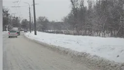 У Луцьку, попри мільйони на прибирання, досі не прибрані наслідки снігопаду (відео)