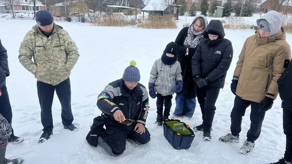 17 кг за 3 години: чемпіон світу з риболовлі з криги навчав волинян майстерності