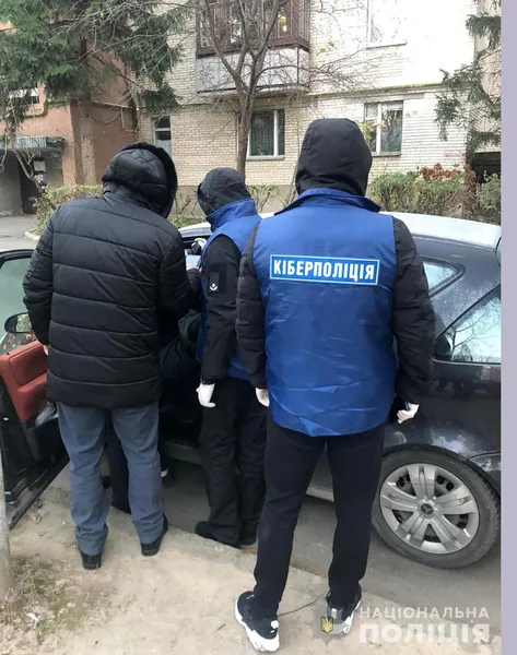 У Луцьку викрили збоченця, який розповсюджував дитячу порнографію