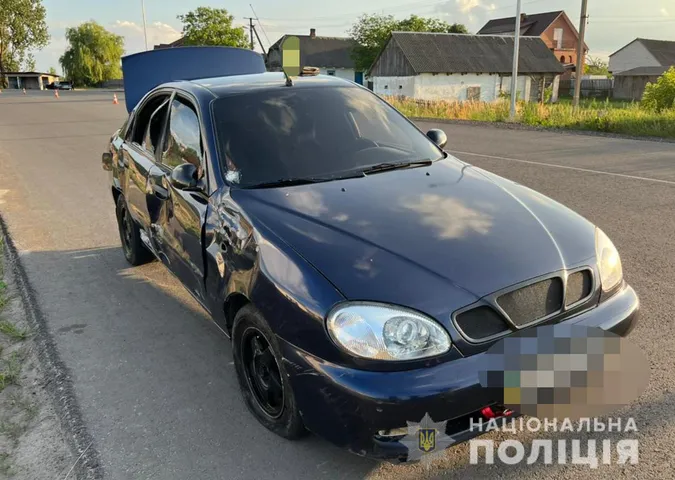 В'їхав у «Ланос» та помер від травм: на Волині трагічно загинув 14-річний хлопець (фото, відео)