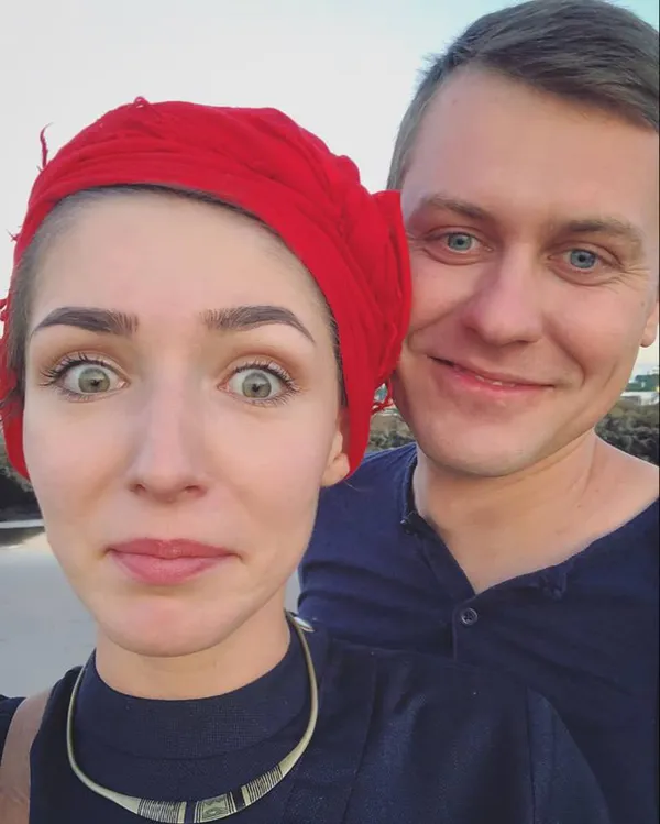 «Сорі, гайз, не вагітна я», – луцька телеведуча про майбутнє весілля (фото)