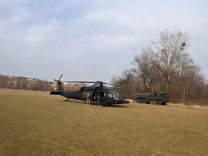Українська делегація вилетіла на переговори з представниками РФ, – Арахамія (фото)