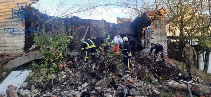 У Любомлі під завалами закинутої будівлі знайшли тіло дитини