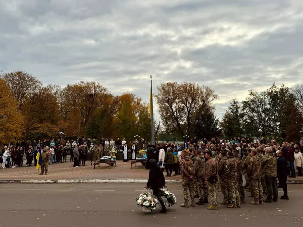 💔Нововолинська громада провела в останню дорогу Богдана Люшка та Олександра Велінця