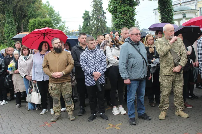 Небо плакало: Луцьк попрощався з трьома Героями