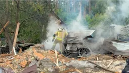 10 загиблих, 100 поранених: що відомо про удар по полігону на Київщині (фото)