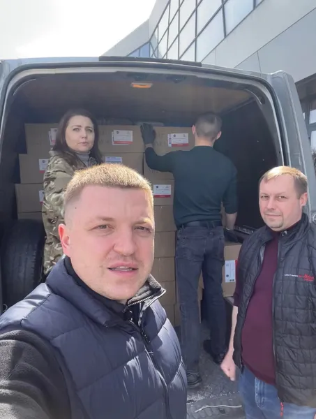 Буча, Харків, армія: «Свідомі» відправили гумдопомогу в різні куточки України (фото, відео)