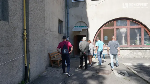 Луцьким євреям офіційно передали будівлю синагоги, де було «Динамо» (фото)