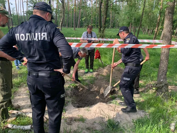 Вистрілили в потилицю: повідомили деталі вбивства волинянина на Київщині росіянами (відео)