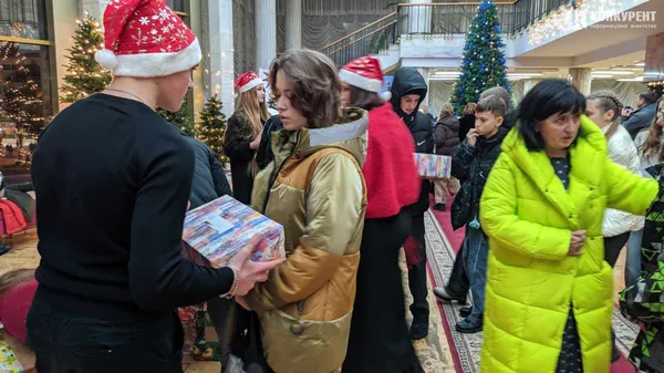 Для дітей військових у Луцьку влаштували казкове свято (фото)